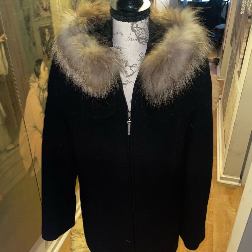 PRESTON & YORK. RACOON FUR HOODIE COAT